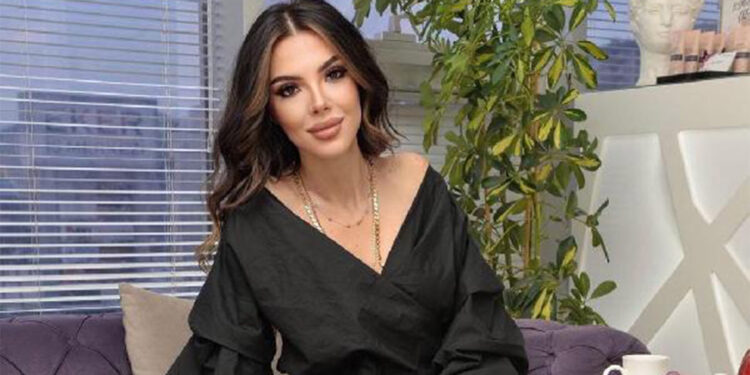 11'inci kat balkonundan düşen Özlem'in ablasından şantaj iddiası