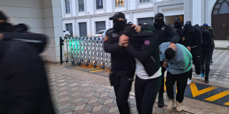 E-ticaret siteleri üzerinden dolandırıcılık; 41 şüpheli adliyede