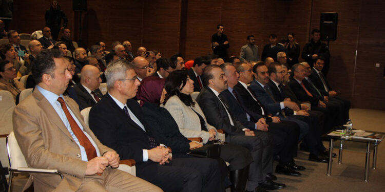 35'inci TÜSAP Sağlık Zirvesi'nde milli teknolojiler konuşuldu