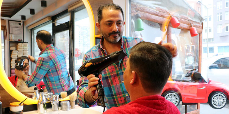 4 kuaförden birinde alerjik cilt hastalıkları görülebiliyor