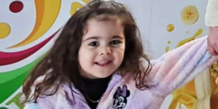 7'nci kattan düşen 4 yaşındaki Hazal hayatını kaybetti