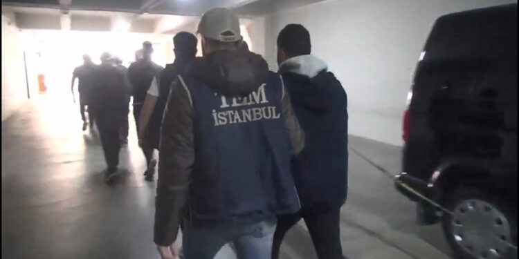 8 ildeki ‘Köstebek' operasyonunun detayları