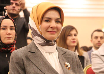 9 bin 806 çocuğumuz koruyucu aile yanında