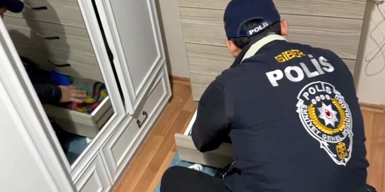 9 ilde 'Sibergöz-18' operasyonu: 28 gözaltı