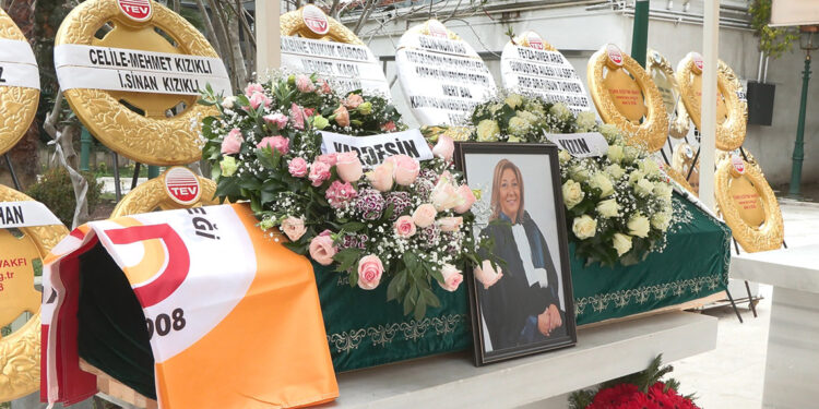 AİHM'in ilk Türk kadın yargıcı toprağa verildi