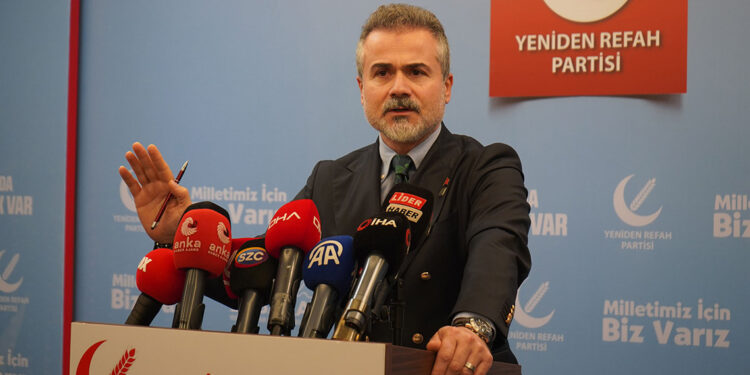 AK Parti'nin tavrını daha açık ortaya koyması lazım