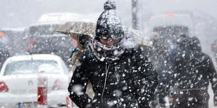 AKOM'dan İstanbul'a kar uyarısı