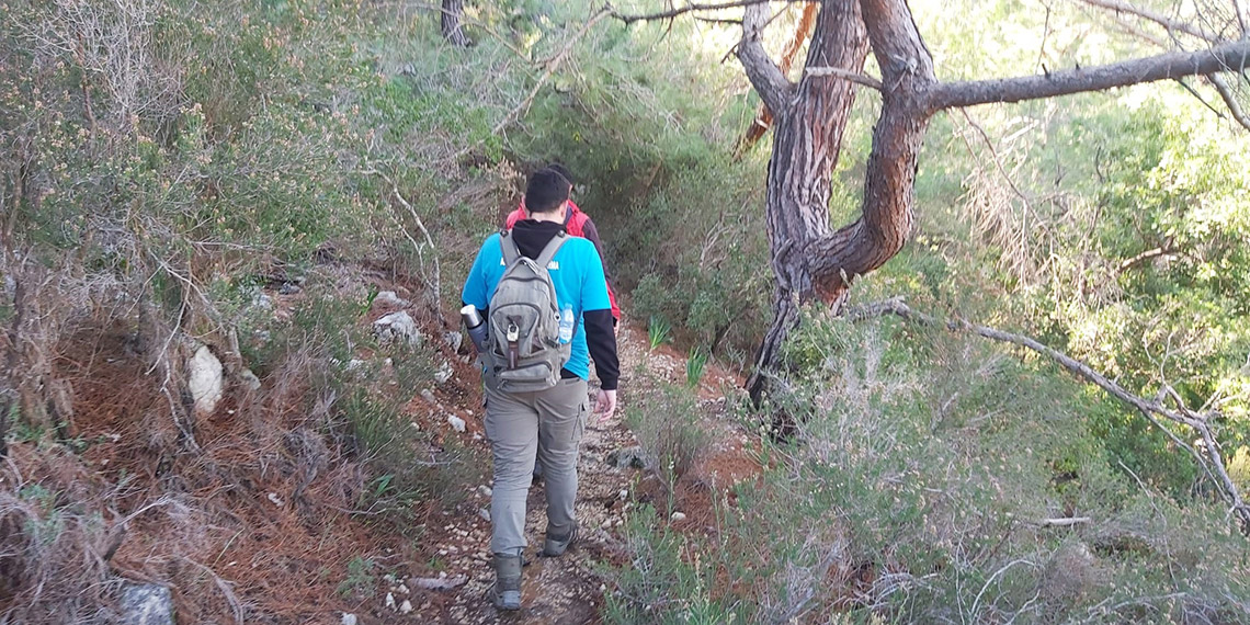 Antalya'da kayıp Rus turisti 39 kişilik ekip arıyor