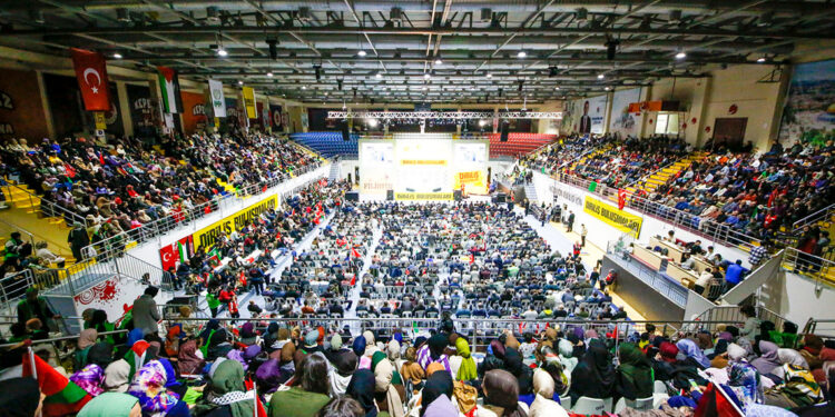 Antalya’da ‘Diriliş Buluşmaları’ programı düzenlendi 