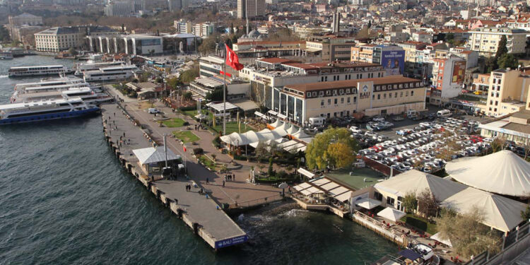 BAU Radyo Müzikonair ödülleri sahiplerini buluyor 