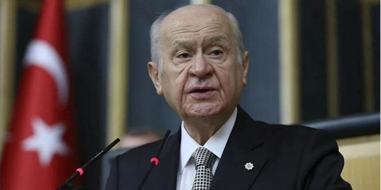Bahçeli'den '10 Ocak Çalışan Gazeteciler Günü' mesajı