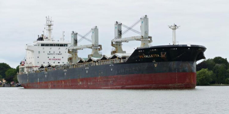 Bartın açıklarındaki gemide Türk mürettebat kayboldu