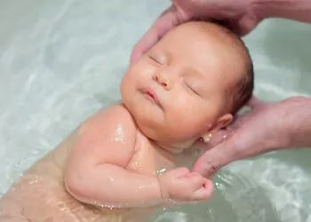 Bebekler soğuk suya kademeli olarak alıştırılmalı