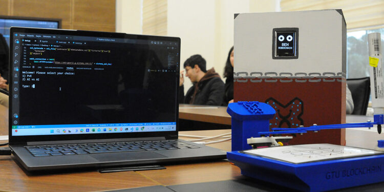 Blok zincir teknolojisi robotlara entegre edildi