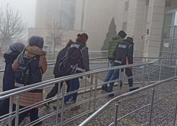 ByLock kullanıcısı 3 şüpheliye gözaltı