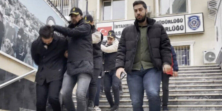 Candan kardeşlerin tutuklandığı soruşturmada 6 yeni gözaltı