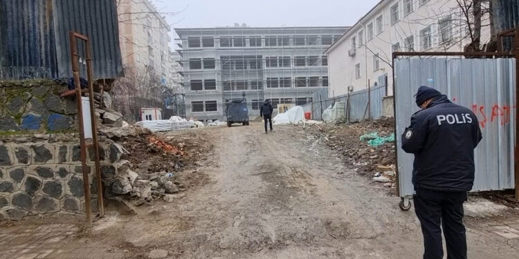 Çatıdan düşen şantiye şefi öldü