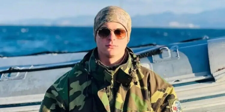 Dalış eğitiminde rahatsızlanan astsubay şehit oldu