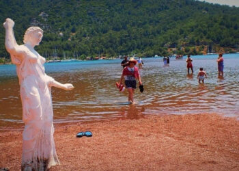 Denizin güzeli 'Kız Kumu'
