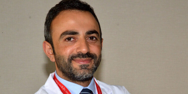 İş yaşamında bel-boyun fıtıklarına karşı önleminizi alın