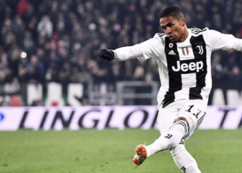Dünyaca ünlü futbolcu Douglas Costa Samsunspor’da