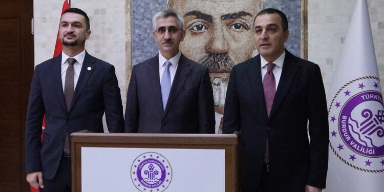 Eğitimde çok büyük mesafeler alındı