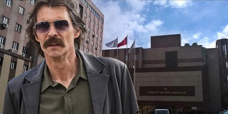 Erdal Beşikçioğlu, CHP'den belediye başkan adayı oldu