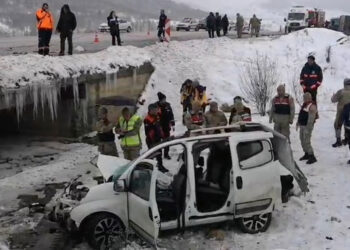 Erzincan'da kaza; 1 ölü, 6'sı asker 9 yaralı