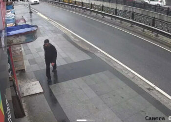 Esenyurt'ta sokak sokak gezen saldırgan 11 kişiyi bıçakladı