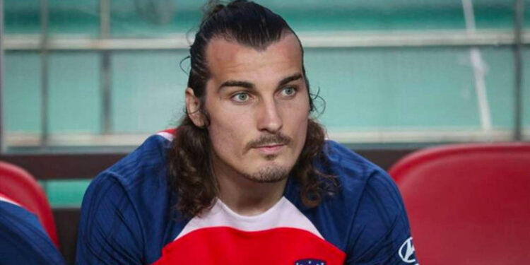 Fenerbahçe, Çağlar Söyüncü transferini resmen duyurdu