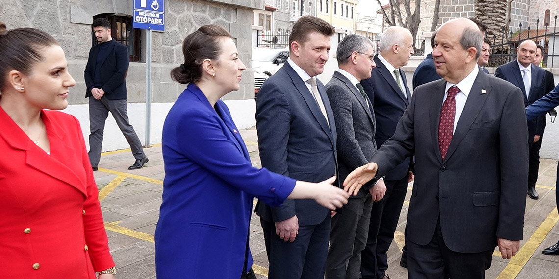 Filistin'de yaşananlar ders niteliğindedir