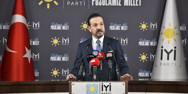 Gaye Erkan ve ailesi hakkındaki iddialar aydınlatılmalı