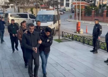 Gazetecileri darbeden şüpheliler tutuklandı