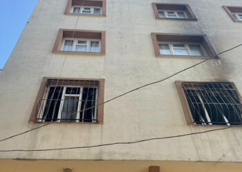 Gaziantep'te evde yangın; 5 kişi dumandan etkilendi