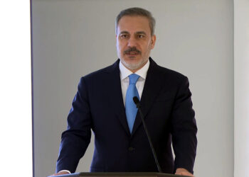 Hakan Fidan memur adayları ile bir araya geldi