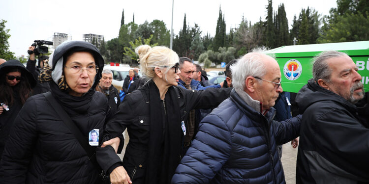 Hülya Yiğitalp'in uzay mühendisi oğlu toprağa verildi
