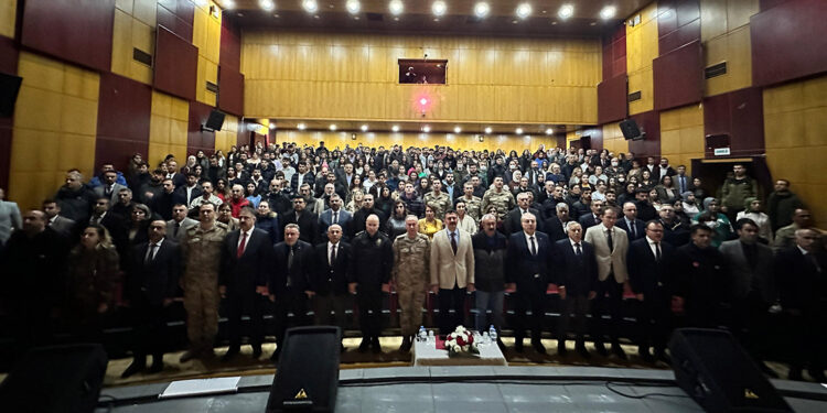 İki fayın kesiştiği Tunceli'de 'deprem dirençliği' paneli