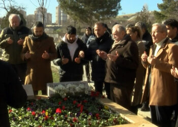 İlhan Cavcav, vefatının 7’nci yılında kabri başında anıldı