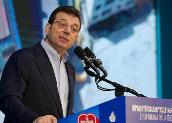 İmamoğlu KİPTAŞ'ın anahtar teslim töreninde konuştu
