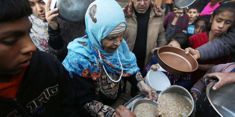 İsrail'in Gazze'ye yönelik saldırıları 100'üncü gününde