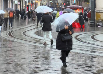 İstanbul'da belirli bölgelerde kar yağışı