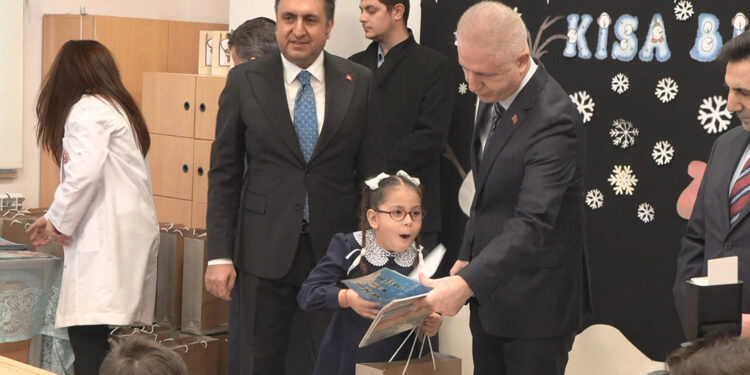 İstanbul'da karne heyecanı