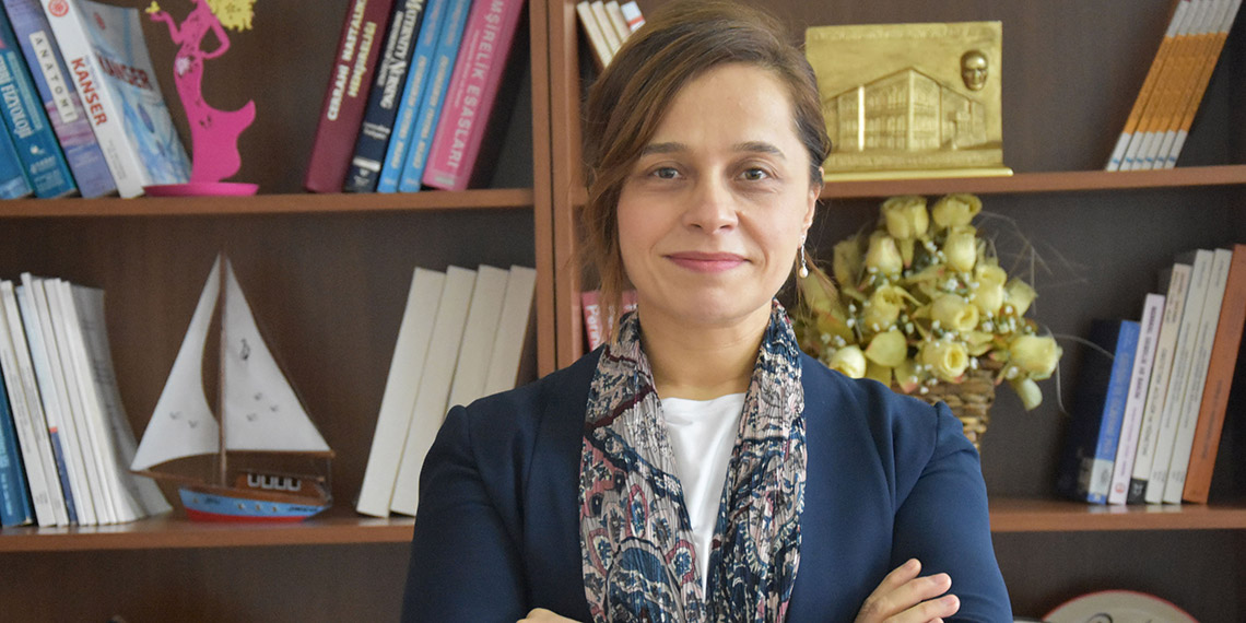 Kadınların yüzde 46'sı 'çevrim içi ısrarlı takip' mağduru