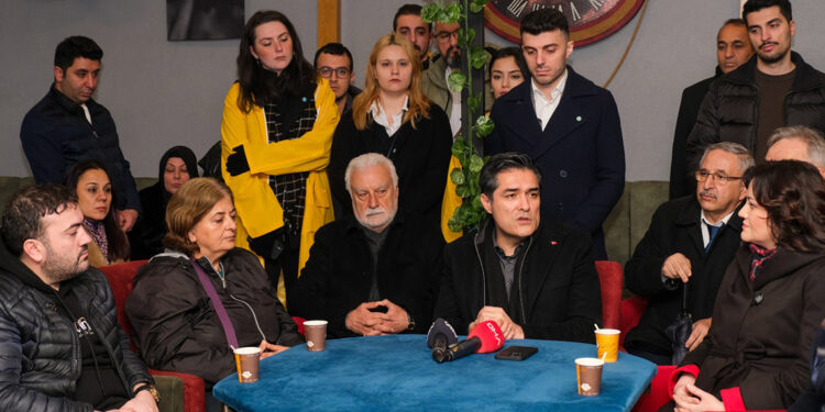 Kavuncu, kentsel dönüşüm mağdurlarıyla bir araya geldi