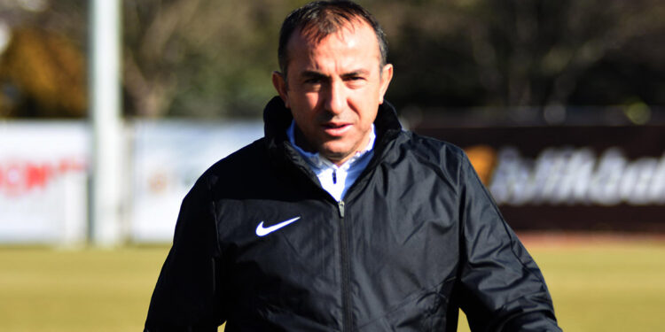 Kayserispor'da Recep Uçar ile yollar ayrıldı