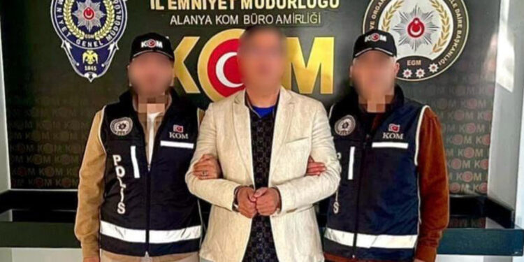 Kırmızı bültenle aranan Hollandalı, Alanya'da yakalandı