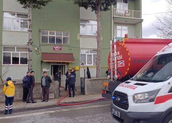 Konya'da evde patlama: 1'i ağır, 4 yaralı