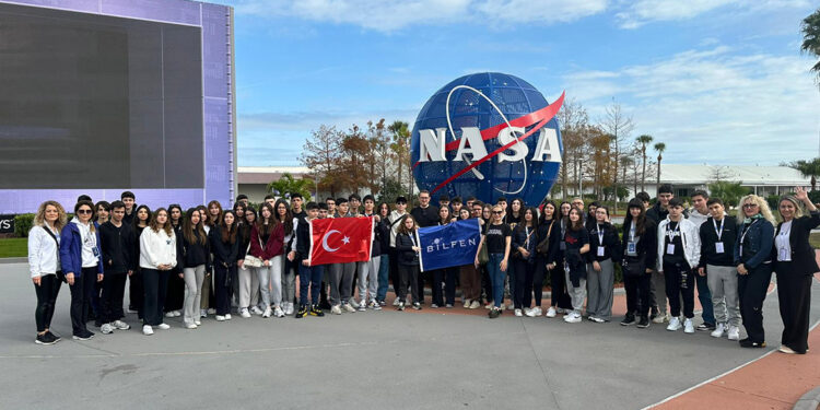 Lise öğrencileri NASA'yı ziyaret etti