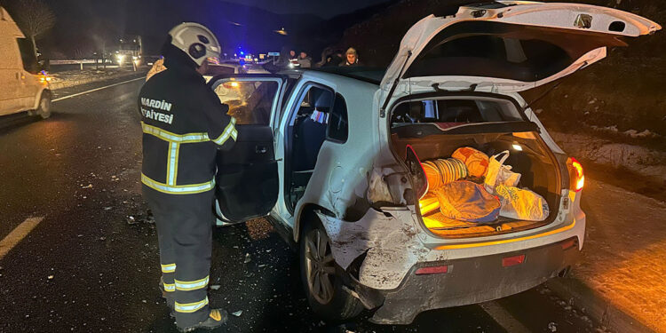 Mardin'de 8 ayrı kaza; 11 yaralı