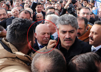Mehmet Sekmen, karşılamada ezilme tehlikesi geçirdi